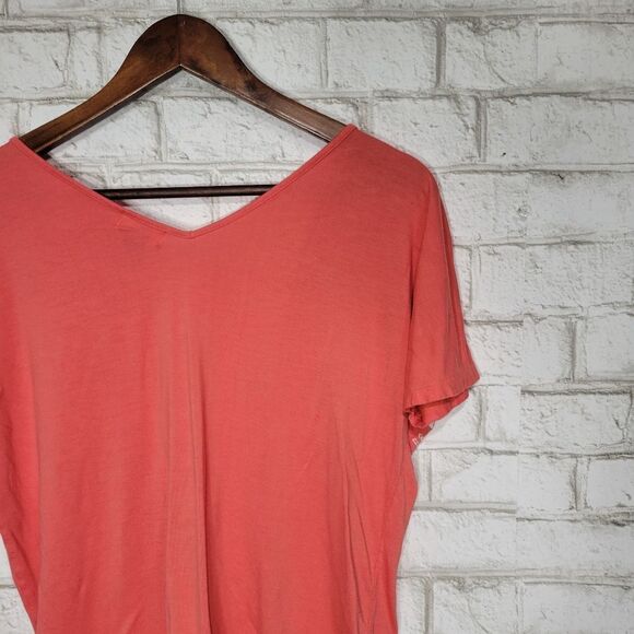 Old Navy pink embroidery tee - Picture 10 of 12